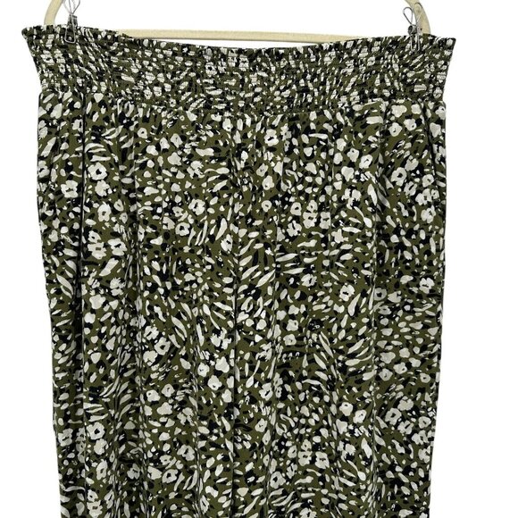 Liverpool Animal Print Olive Green Pull On Crop Wide Leg Pants Womens 2X - Picture 2 of 11